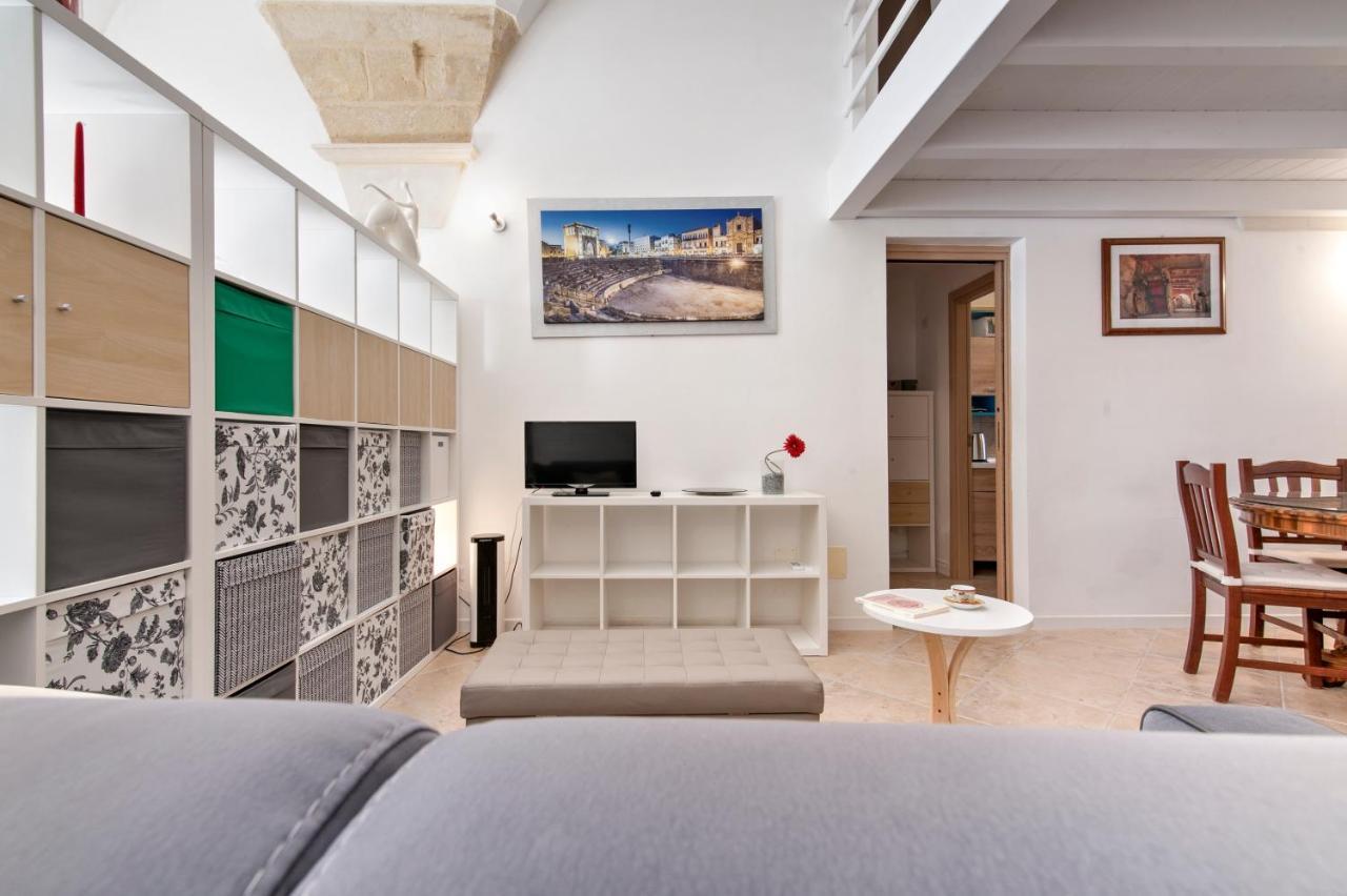 Mesagnesi 6 - Loft Centro Storico Sit Apartamento Lecce Exterior foto