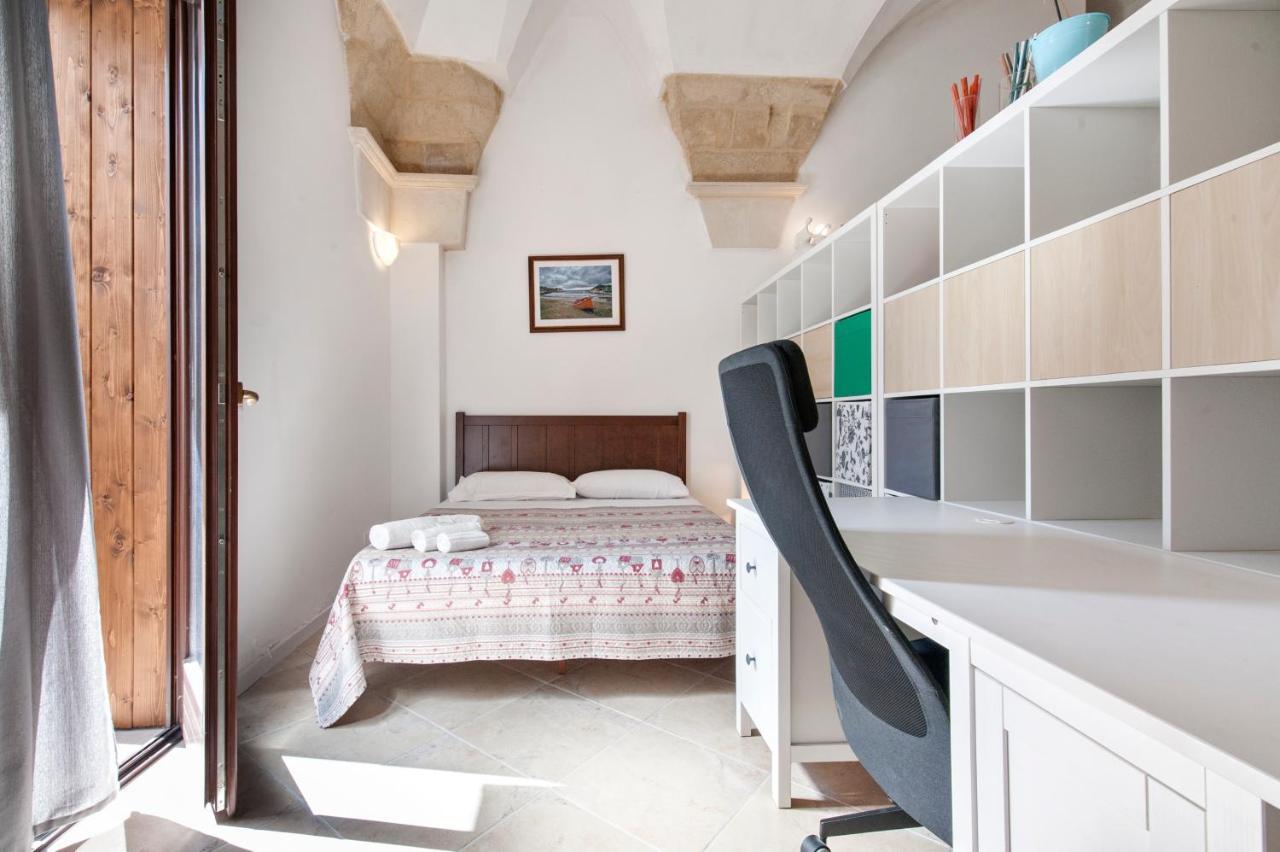 Mesagnesi 6 - Loft Centro Storico Sit Apartamento Lecce Exterior foto