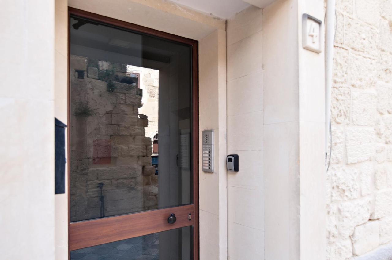 Mesagnesi 6 - Loft Centro Storico Sit Apartamento Lecce Exterior foto